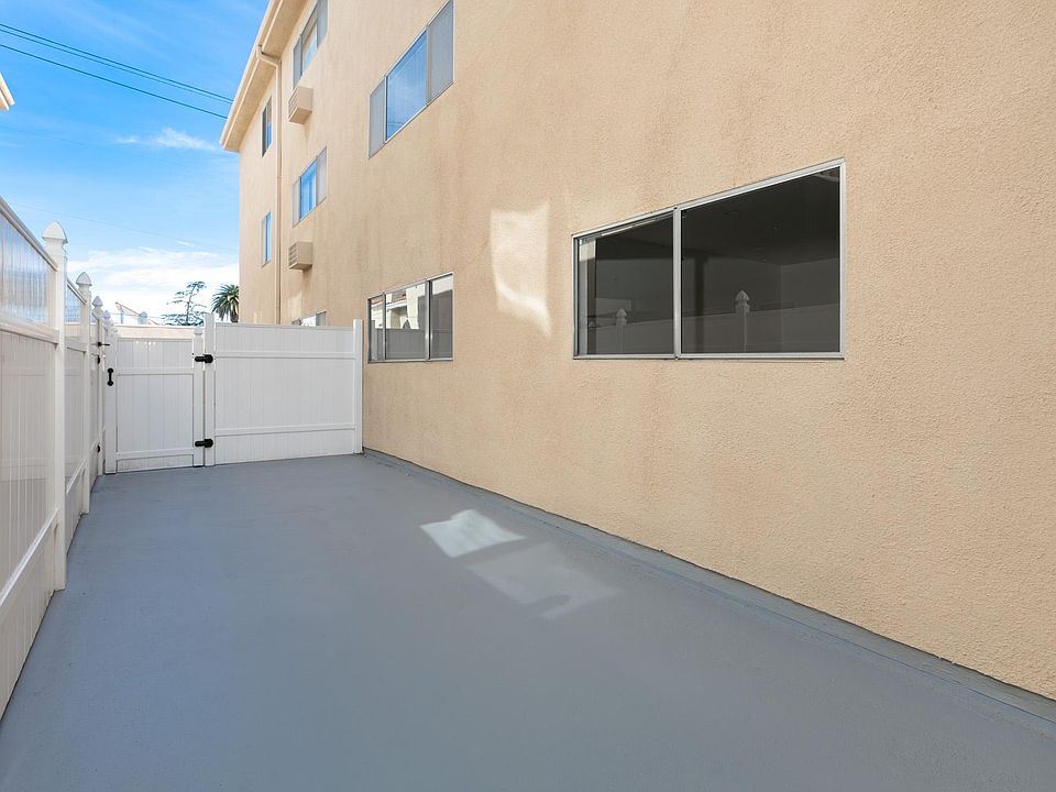 1st image of 1432 S Saltair Ave #106