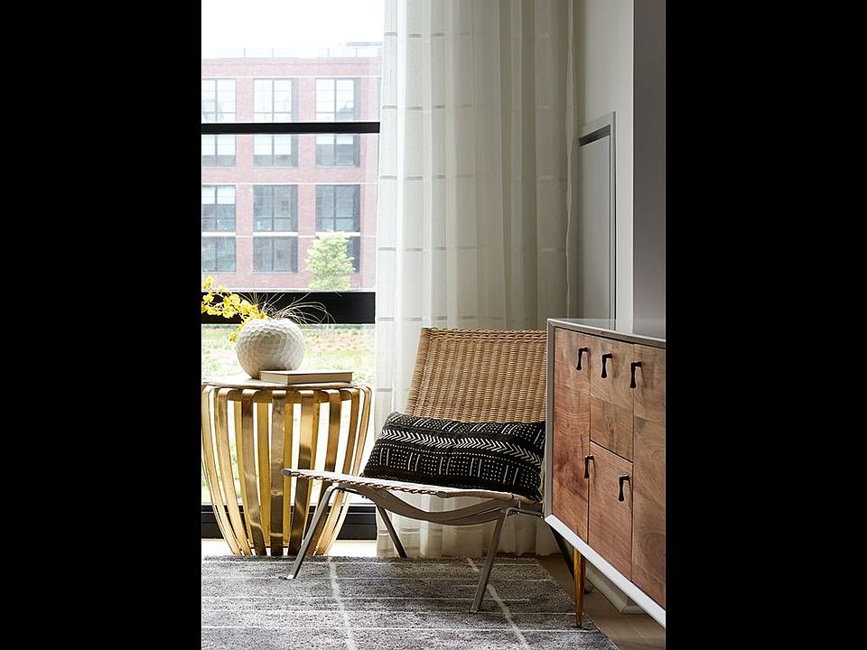 1st image of 365 Bond St APT A405