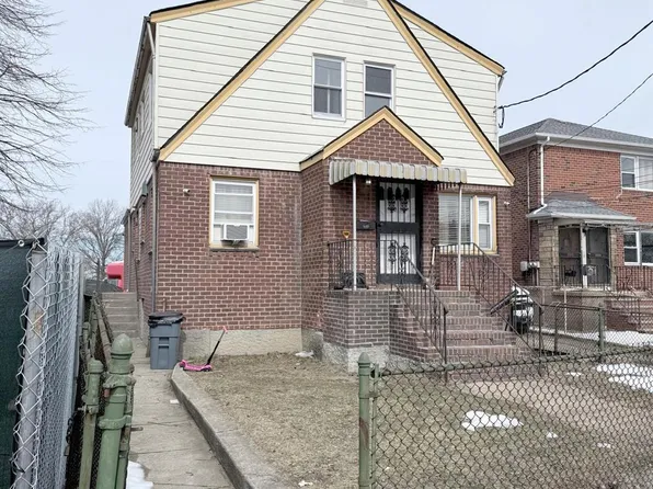 165-25 Union Tpke, Fresh Meadows, NY 11366