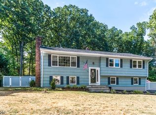 56 Foxcroft Rd, Denville, NJ 07834