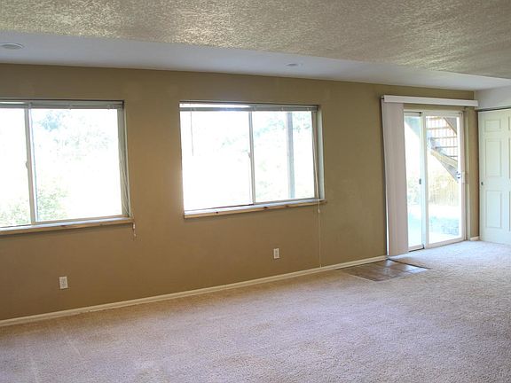 Huge well light living area
