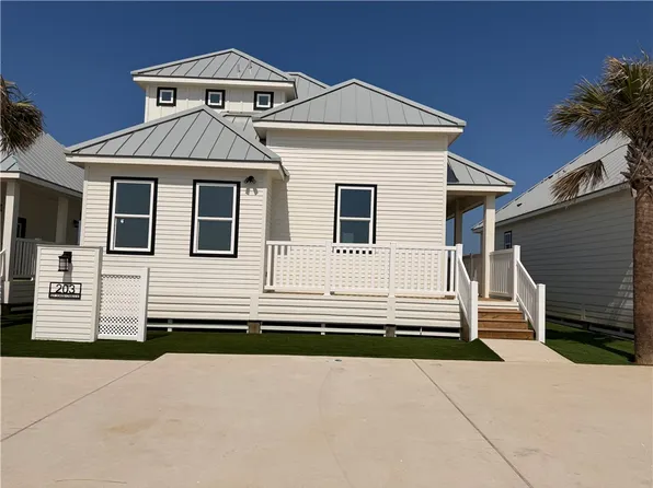 203 Saint John Cir, Pt Aransas, TX 78373