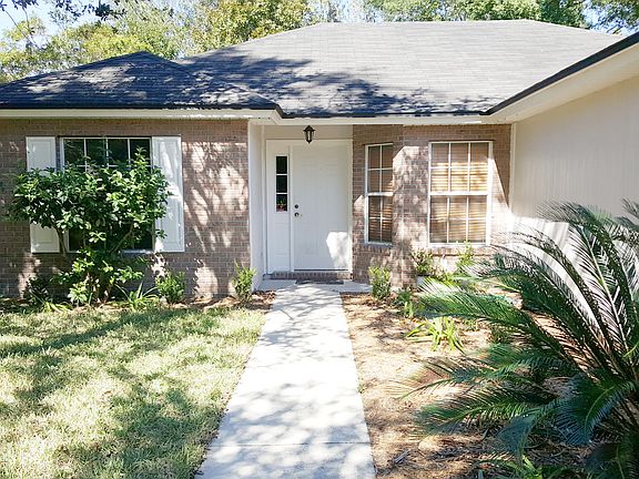 3rd image of 1454 Blue Eagle Way E