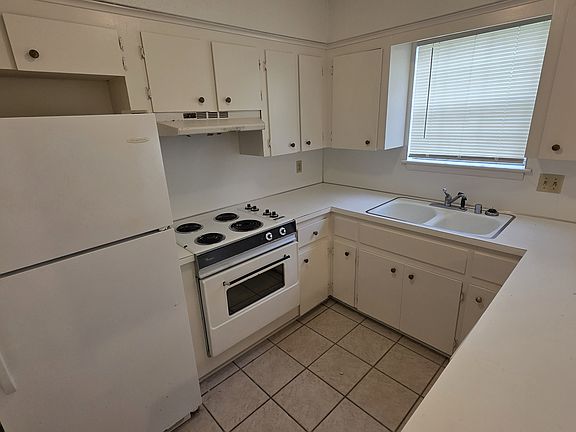 5th image of 6522 R St
