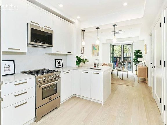 2nd image of 323 E 53rd St #2A
