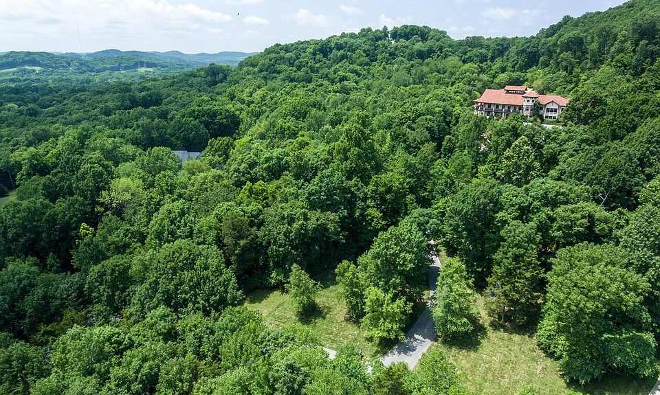 39 Bancroft Pl, Nashville, TN 37215 Zillow