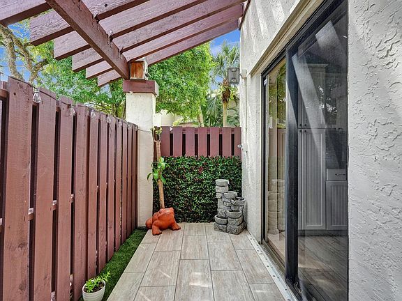 4th image of 4338 N Carambola Circle #4338