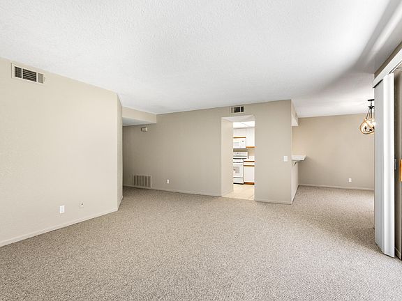 5th image of 35200 Cathedral Canyon Dr #201