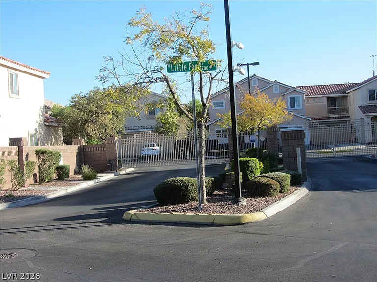 1726 Little Crow Ave — Photo 36