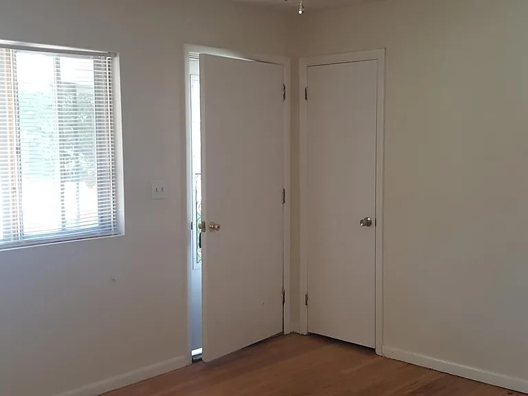 1828 Cypress St — Photo 17