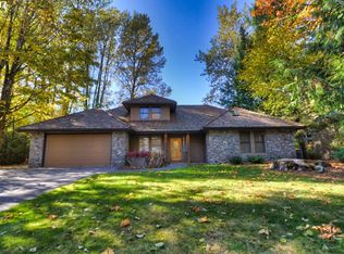 24823 E Bright Ave, Welches, OR 97067