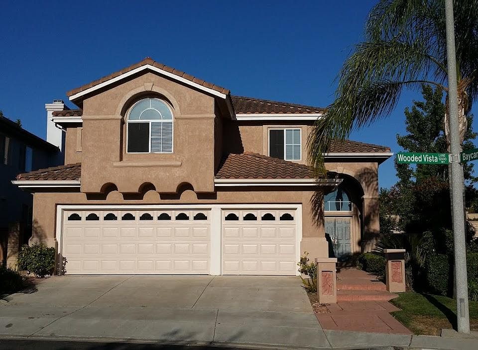 1st image of 12009 Wooded Vista Ln