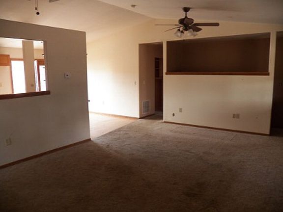 2nd image of 220 Booth Ave