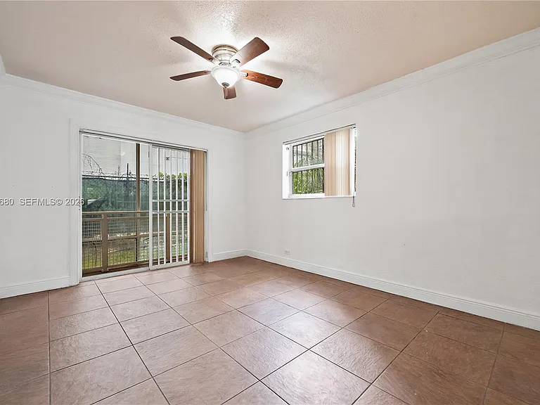 1610 NW North River Dr #110 — Photo 10