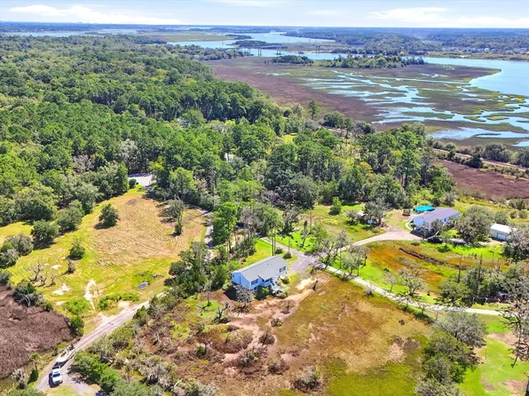 3810 Marshfield Rd, Johns Island, SC 29455