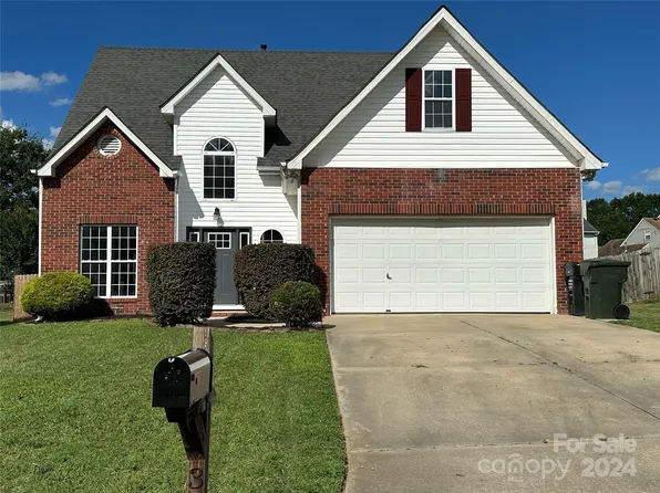 3935 Longwood Dr SW, Concord, NC 28027