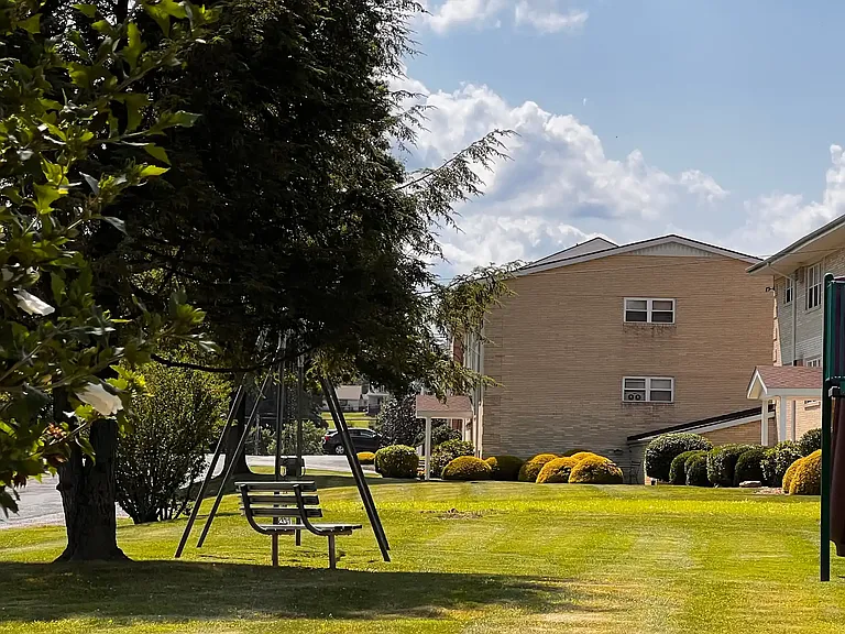Town and country apartments — Photo 3