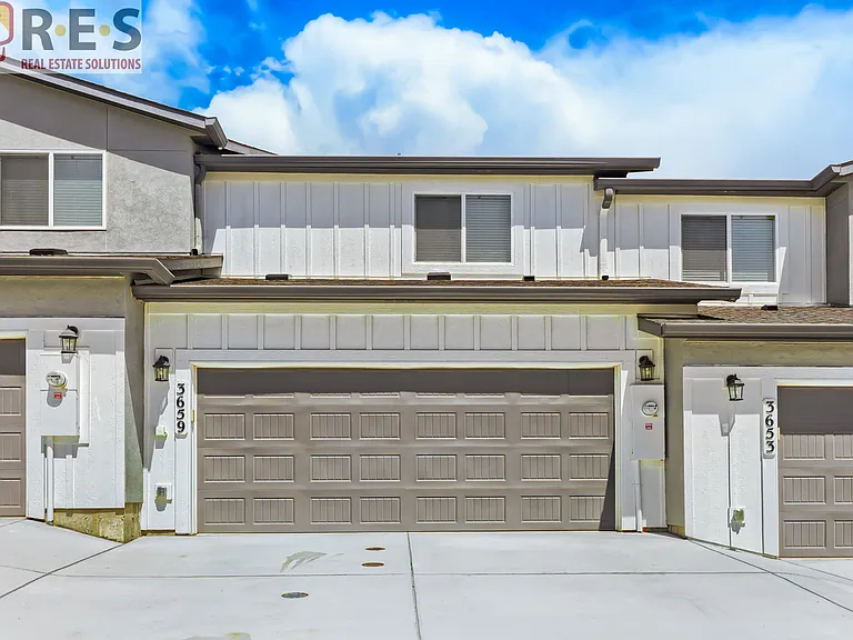 3659 Levy Park Dr — Photo 17