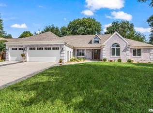 2905 Cider Mill Ln, Springfield, IL 62702