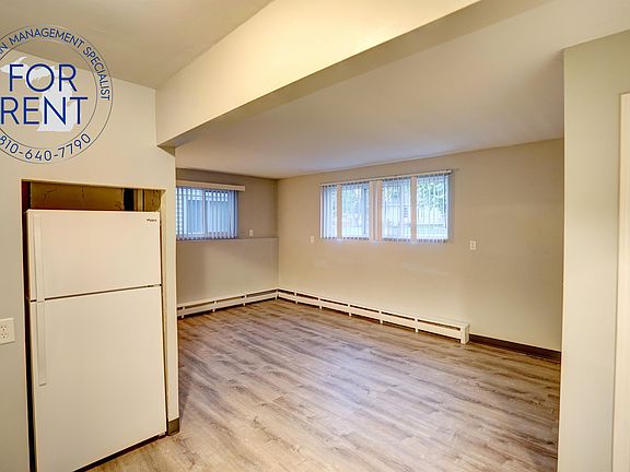 4th image of 400 Poplar St #402-5