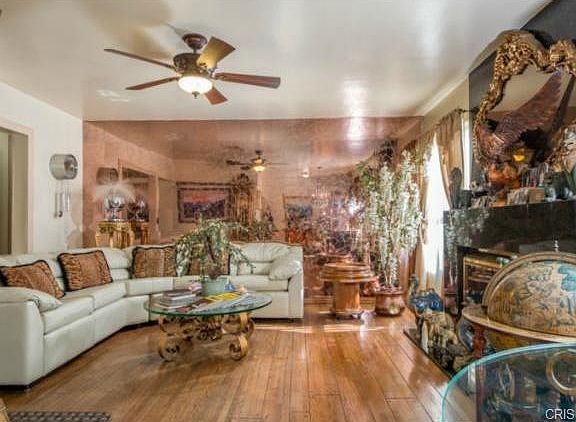 5th image of 7647 El Caprice Ave