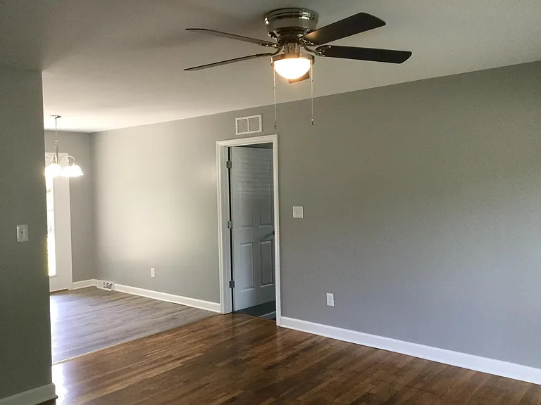 2926 Brigadoon Pkwy — Photo 6