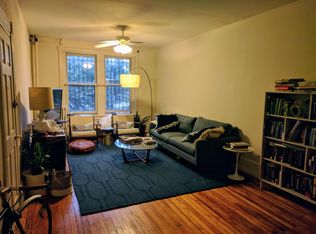 747 10th St SE APT 1, Washington, DC 20003