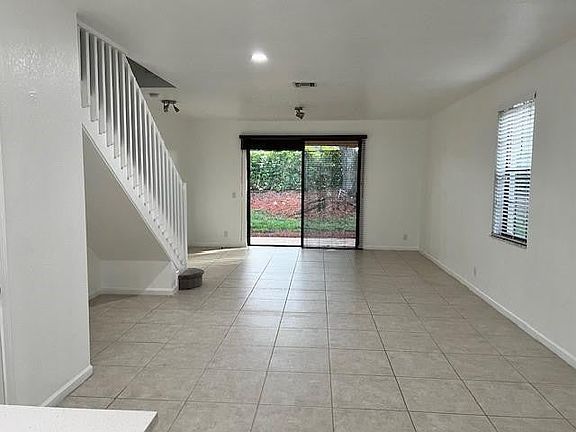 3rd image of 4150 Forest Dr