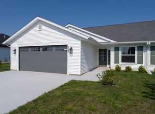 309 Linden Ln, Delavan, WI 53115