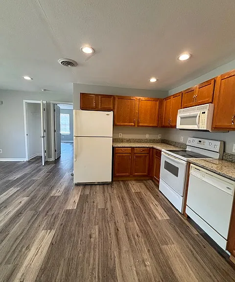 Arbor Pointe Apartments — Photo 8