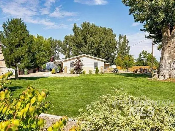 3334 NW 2nd Ave, New Plymouth, ID 83655