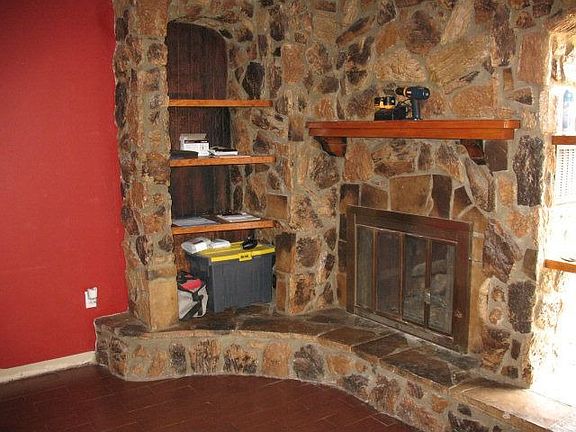 3rd image of 8731 Dublin Ave