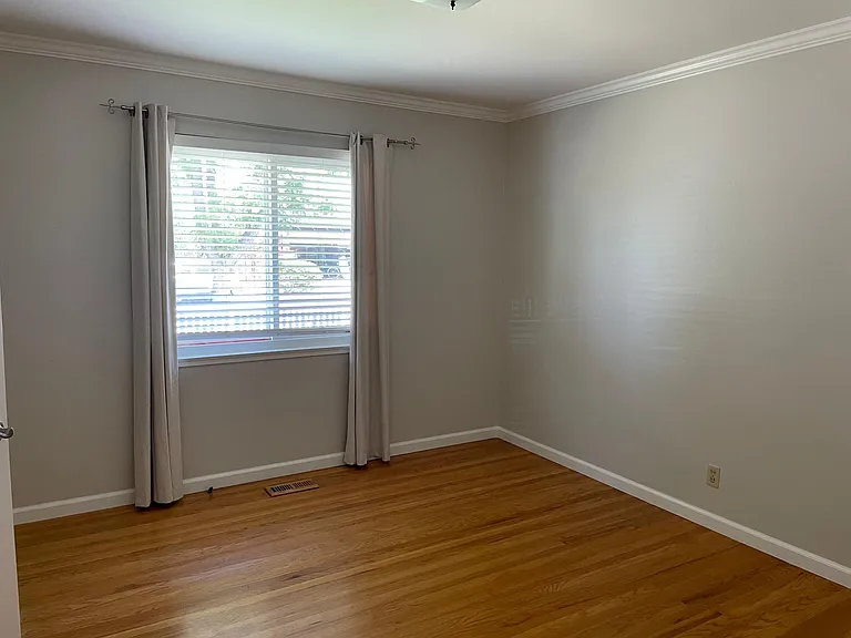 2098 Cirone Way — Photo 18