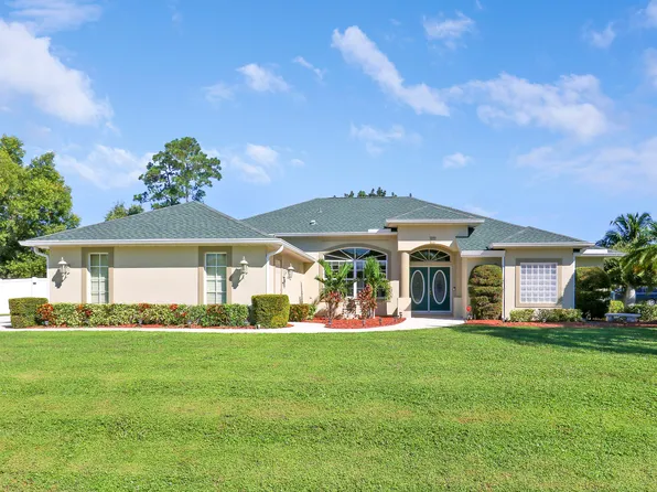 713 SE Damask Avenue, Port St Lucie, FL 34983