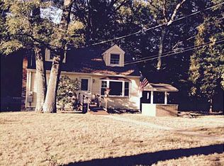 69 Biltmore Ave, Cumberland, RI 02864