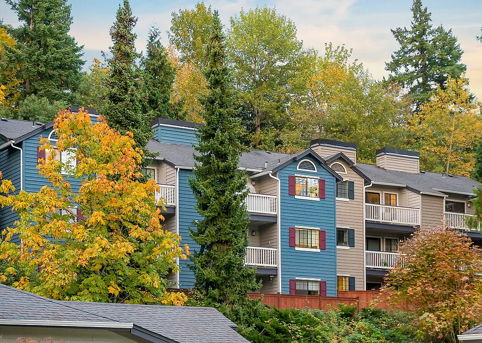Emerald Ridge