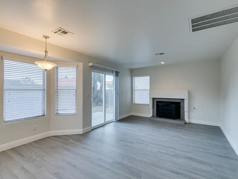 1738 Toltec Cir — Photo 16
