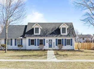 3665 Guizar Ave, Fort Gratiot, MI 48059
