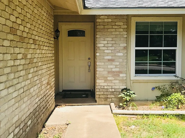 10106 Missel Thrush Dr — Photo 2