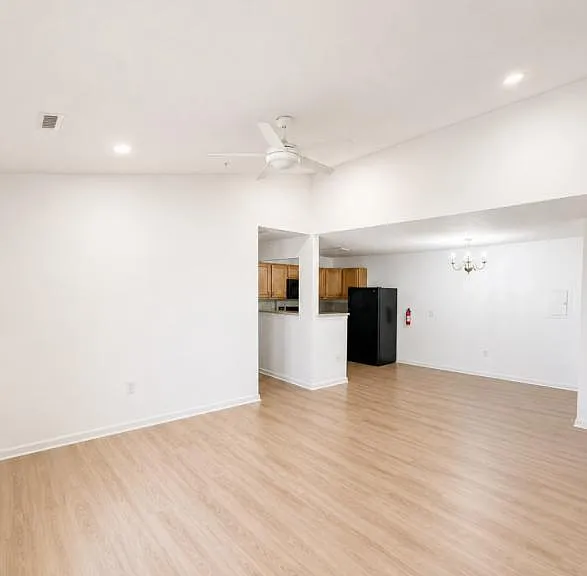 45512 Westmeath Way #B31 — Photo 1