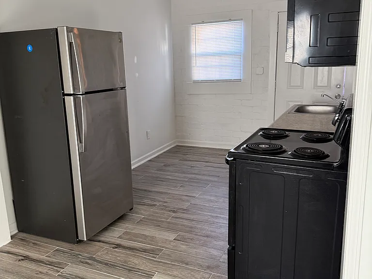 625 Jett St NW #4 — Photo 10