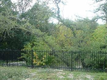 2nd image of 1703 Melissa Oaks Ln