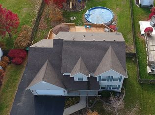 26238 Squire Ln, Channahon, IL 60410