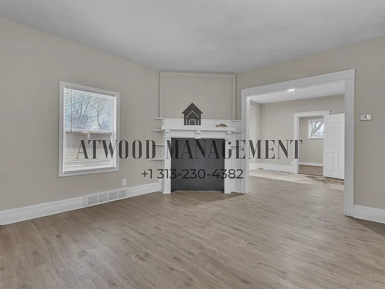 168 Beresford St — Photo 3