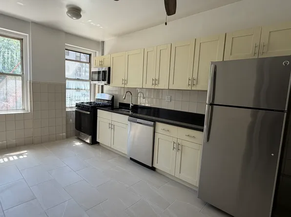 24-25 27th Street image 1 of 9