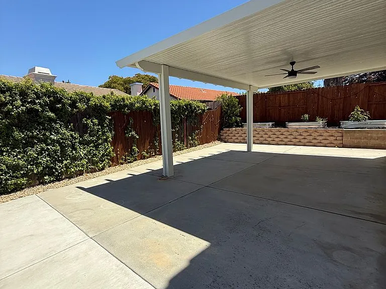 1019 Nanette Ln — Photo 37
