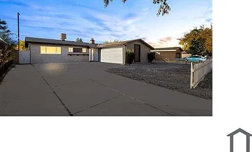 3 bed, 1401 sqft, $2,640 — Photo 1