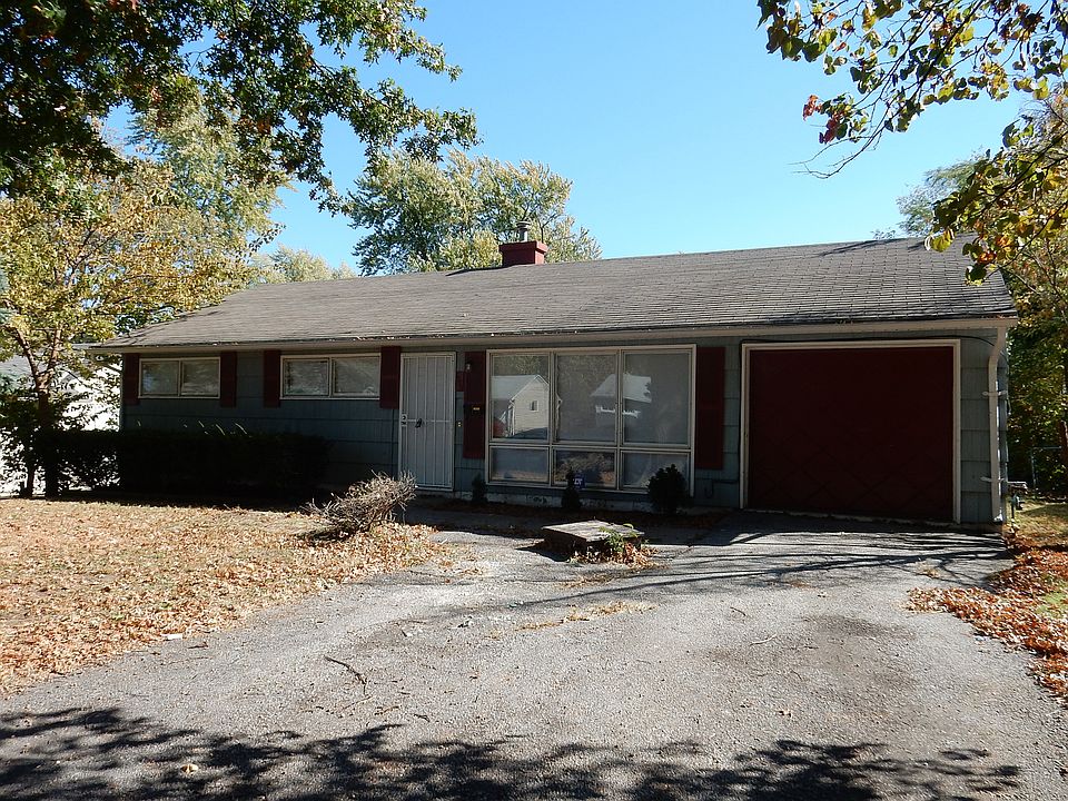 1st image of 7313 E 109th St