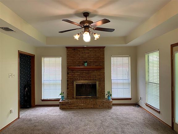 3rd image of 3107 Canton Ave