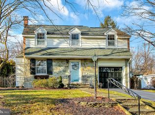14 E 36th St, Reading, PA 19606
